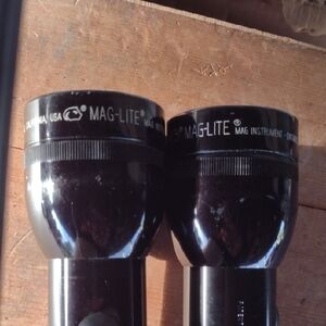 Mag-Lite Black USA Made Large Flashlight Heavy Duty Pair